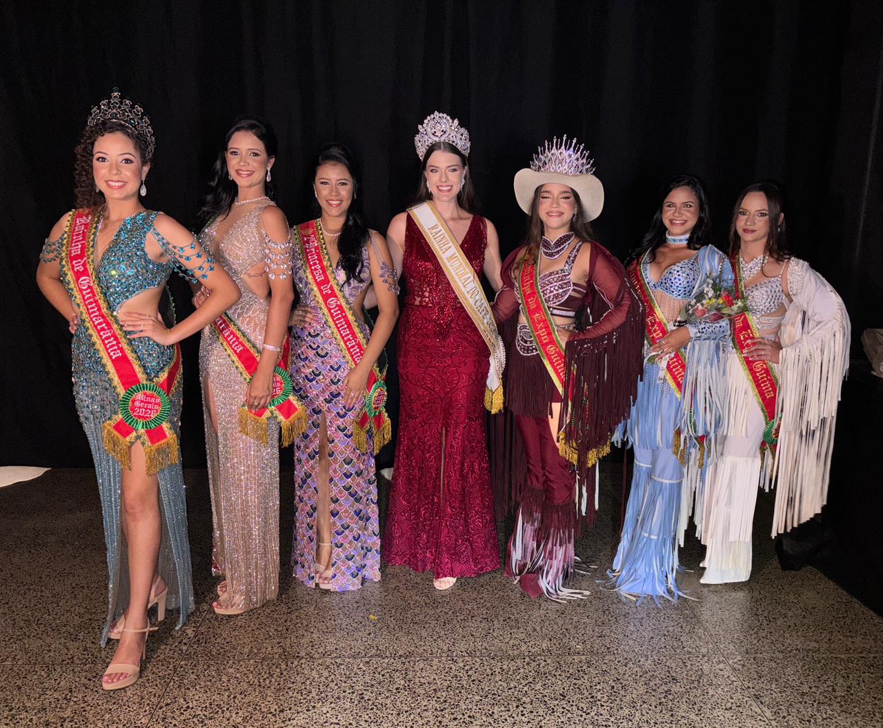Guimarânia/MG elegeu novas Rainhas em noite de celebração e muita emoção