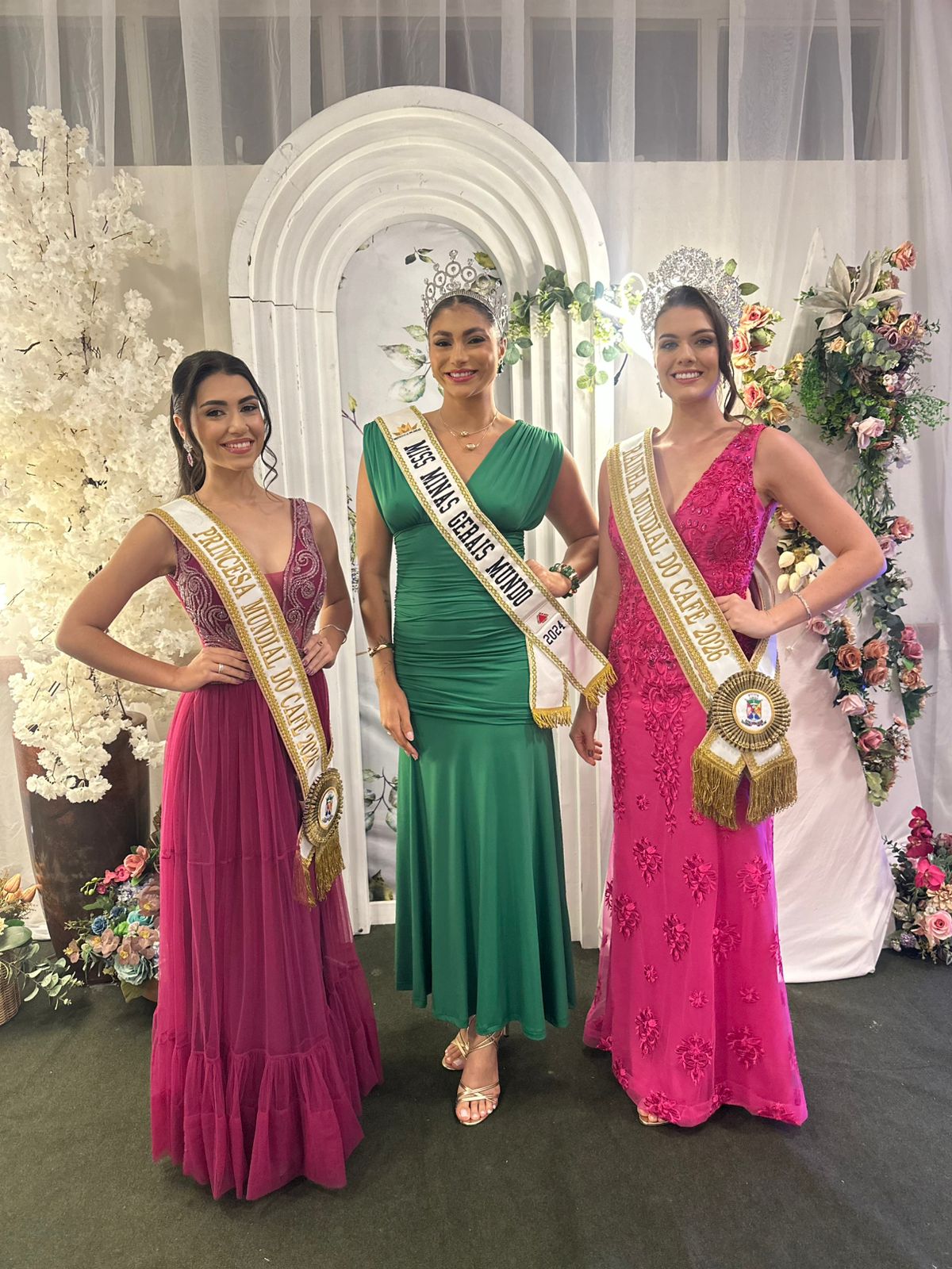 A beleza, a elegância e a representatividade de Patrocínio estiveram no concurso Miss Ibiá 2026